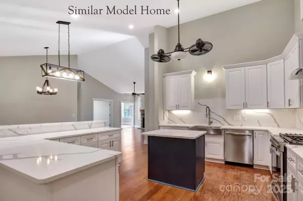 Candler, NC 28715,28-S-2 Brookstone PL