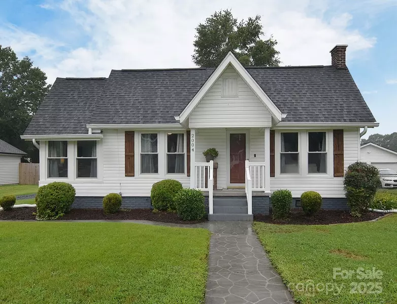 2004 Pennsylvania AVE, Kannapolis, NC 28083