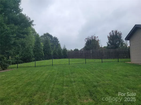 Waxhaw, NC 28173,5607 Verrazano DR