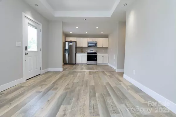 Chester, SC 29706,114 Starnes ST