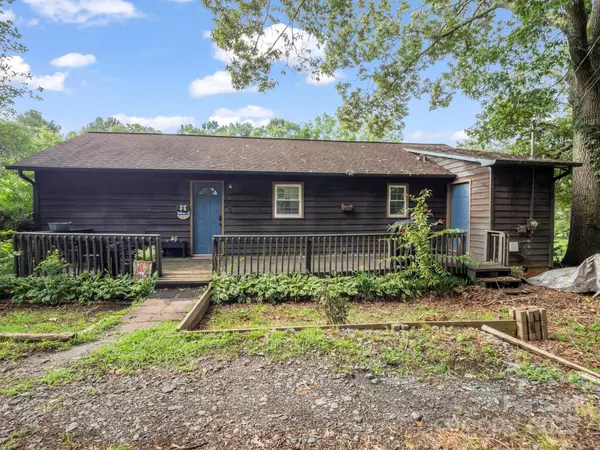 272 Washington ST, Forest City, NC 28043