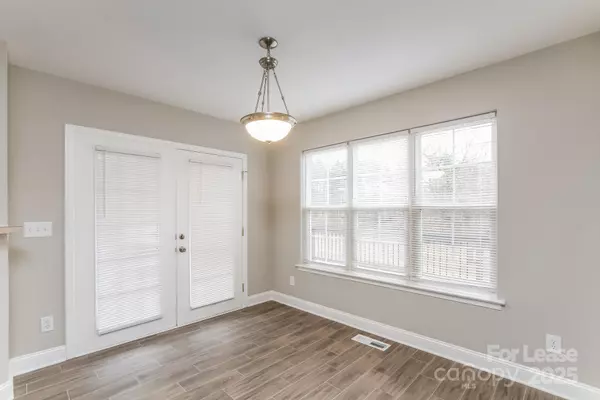 Statesville, NC 28625,155 Deer Haven DR
