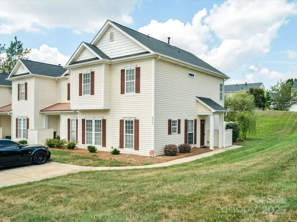 Charlotte, NC 28215,8337 Washoe Pine LN