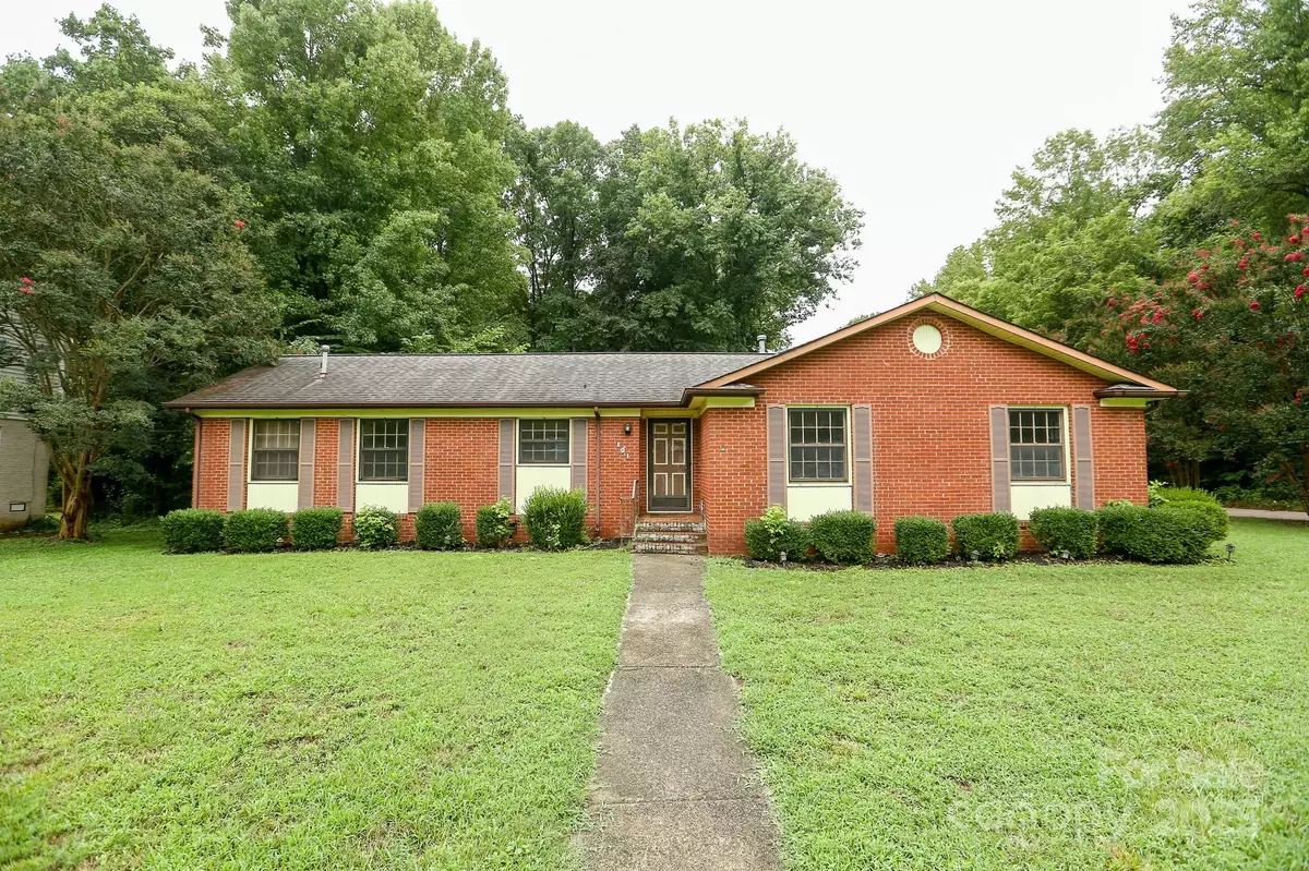 Salisbury, NC 28147,101 Hemlock DR