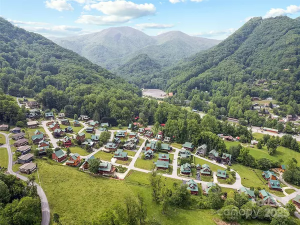 Maggie Valley, NC 28751,42 Bonus CT
