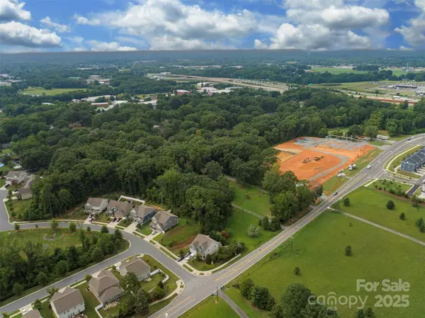 Matthews, NC 28104,2232 Stallings RD