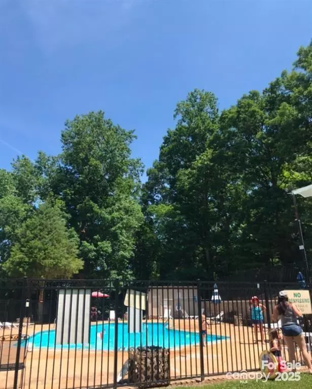 Troy, NC 27371,482 Carolina DR