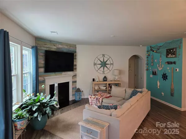 Mooresville, NC 28117,130 Dry Rivers LN