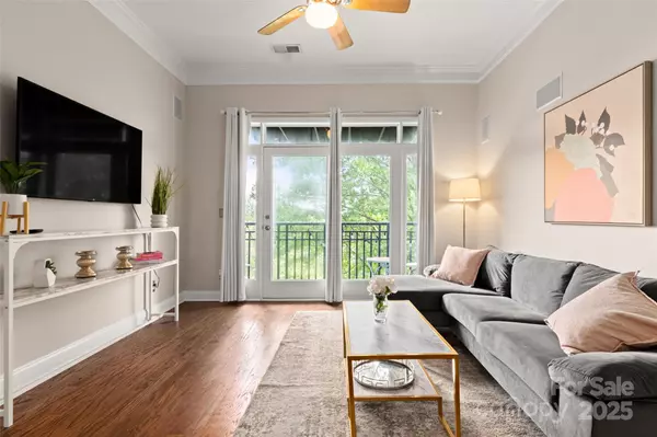 Charlotte, NC 28202,755 Garden District DR