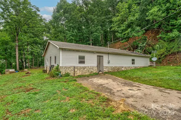 3515 High Peak VLY, Valdese, NC 28690