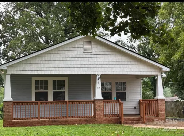 Charlotte, NC 28208,415 Bungalow RD