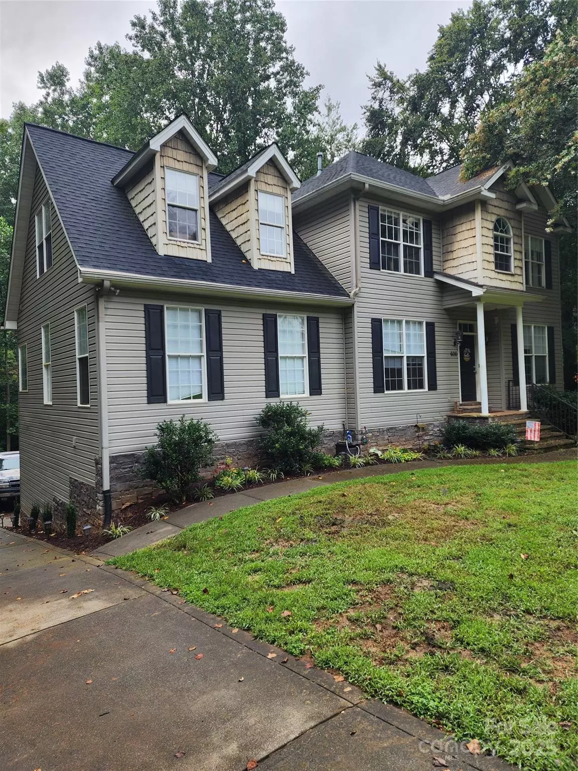 Statesville, NC 28625,606 Nelly Green CIR