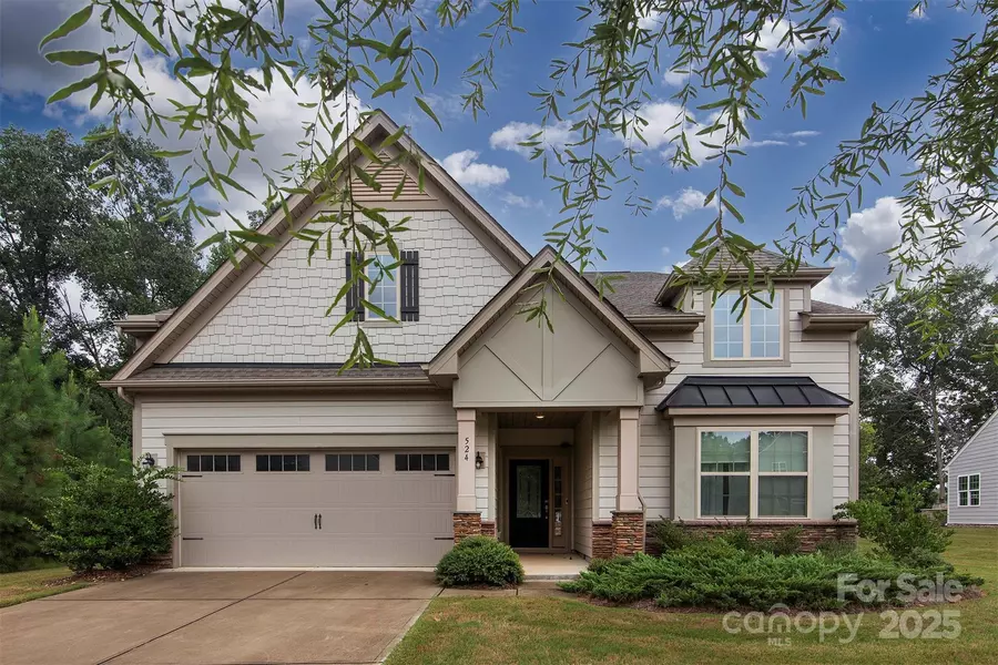 524 Ernst PT, Mount Holly, NC 28120