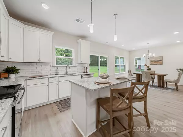 Marshville, NC 28103,1142 Forest DR