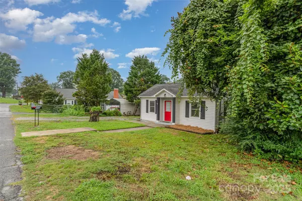 Kannapolis, NC 28083,903 Michigan ST