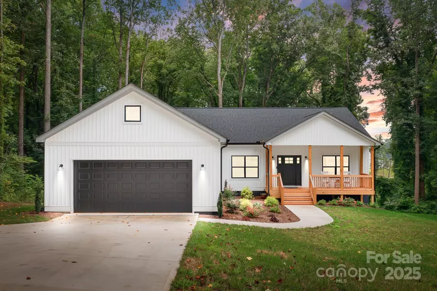 428 Florence CIR #39, Statesville, NC 28625