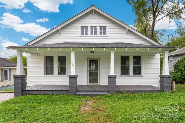 250 Franklin AVE NW, Concord, NC 28025