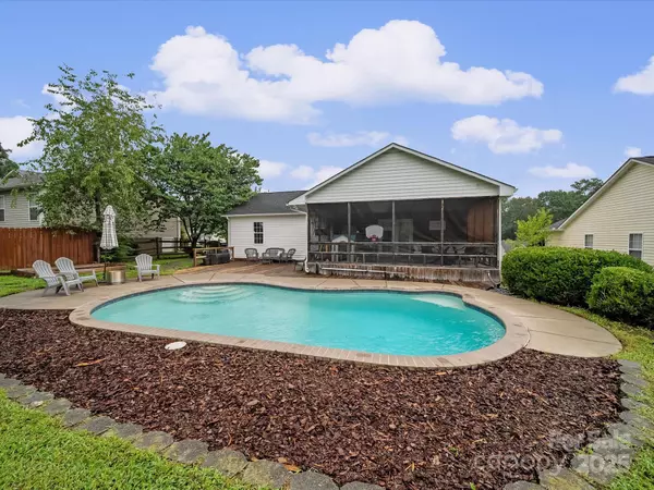 Concord, NC 28025,640 Loch Lomond CIR