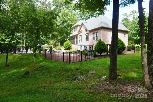 Salisbury, NC 28146,160 Dockside DR