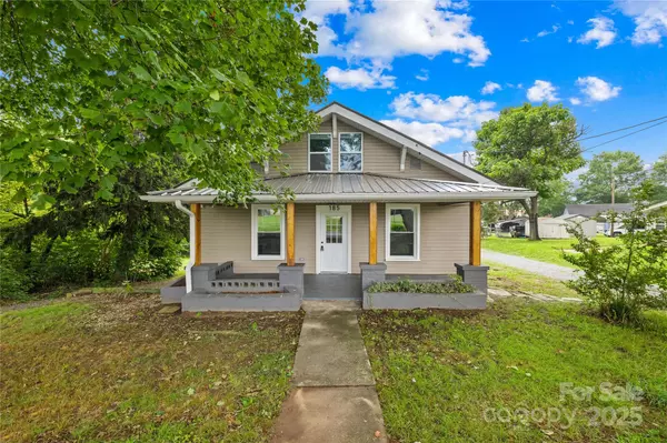 185 17th ST SE, Hickory, NC 28602