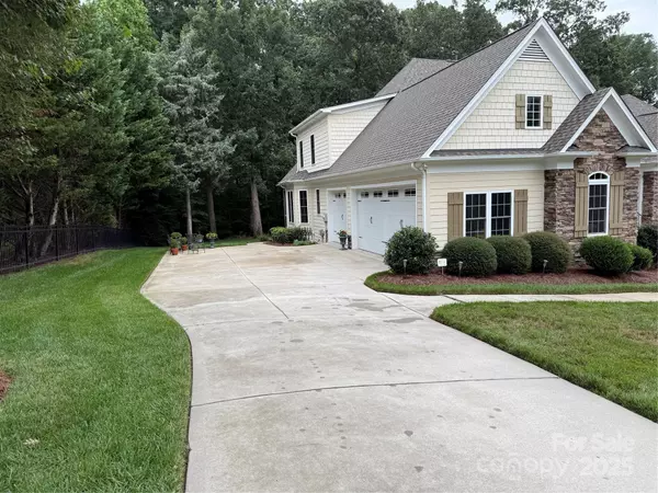 Harrisburg, NC 28075,3848 Grovesner ST
