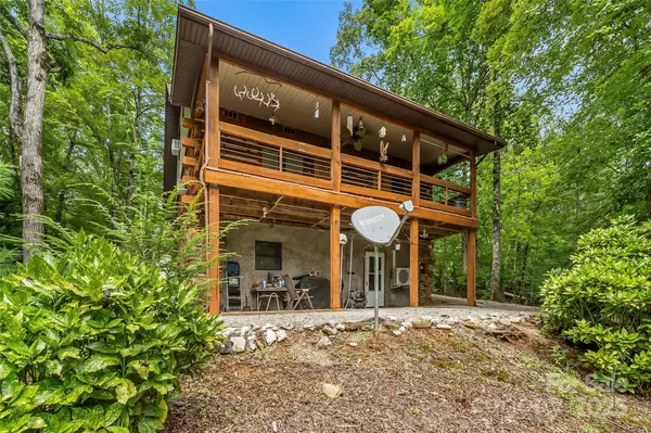 Marion, NC 28752,653 Lakeview DR N