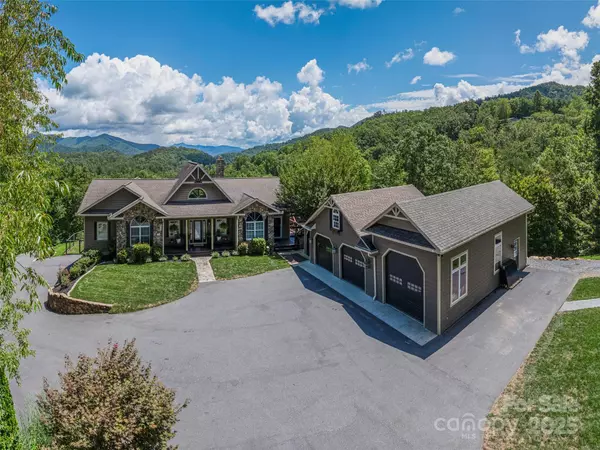 624 Nations Creek RD, Whittier, NC 28789