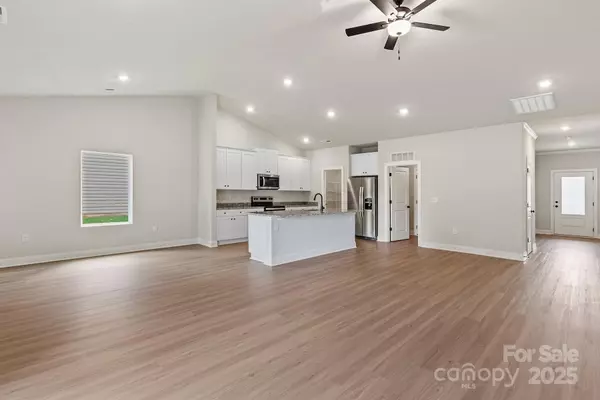 Charlotte, NC 28215,7330 Jerimoth DR