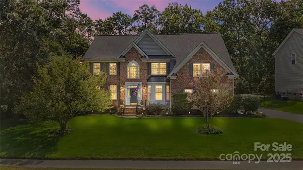 11118 Persimmon Creek DR, Mint Hill, NC 28227