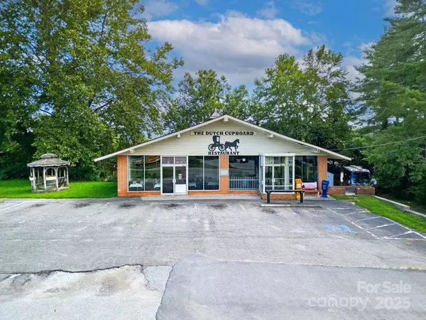 Etowah, NC 28729,6500 Brevard RD