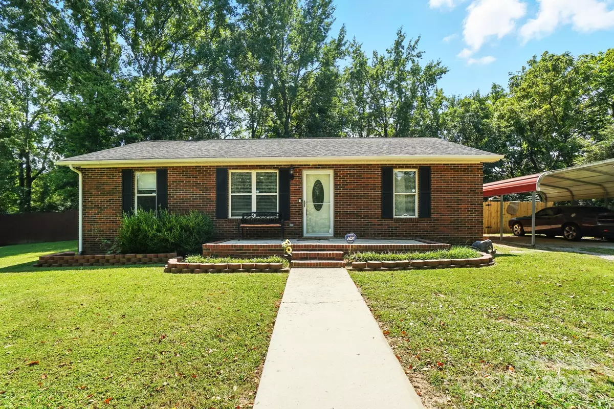 Monroe, NC 28110,244 E East AVE