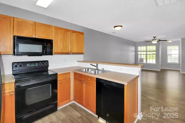 Rock Hill, SC 29732,309 Sampson ST #28