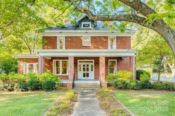 3 Kings Mountain ST, York, SC 29745