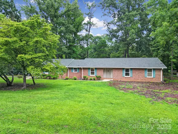 Lancaster, SC 29720,2684 Lazy Oak DR