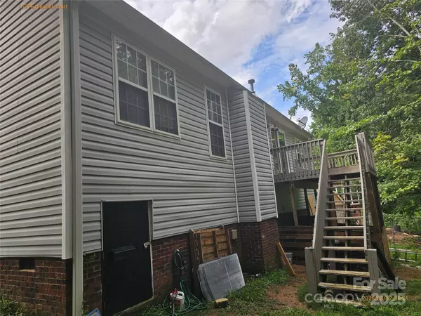 Charlotte, NC 28208,5716 Glenhill CT