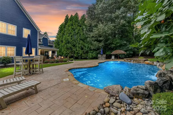 Davidson, NC 28036,18517 Rollingdale LN