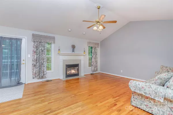 Lincolnton, NC 28092,4059 Stoney Creek DR