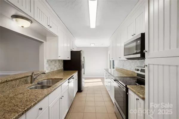 Pineville, NC 28134,13937 Dannemara DR