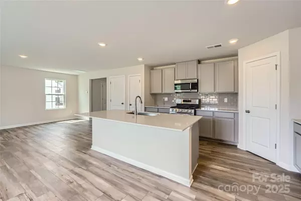 Gastonia, NC 28052,3235 Crawford AVE