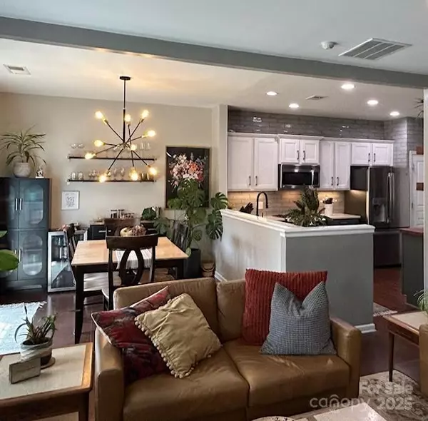 15627 Canmore ST, Charlotte, NC 28277