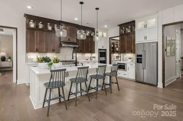 Charlotte, NC 28269,6026 Moonglade LN #0359