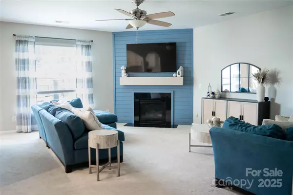 Huntersville, NC 28078,1284 Bridgeford DR