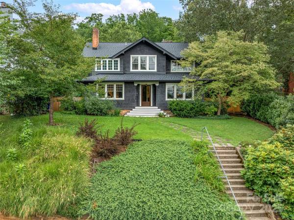 125 Furman AVE, Asheville, NC 28801