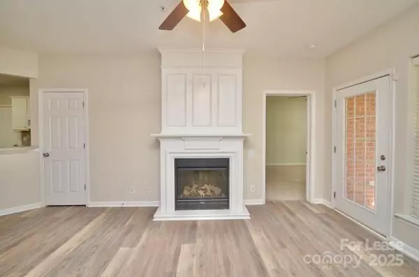 Charlotte, NC 28210,3232 Margellina DR