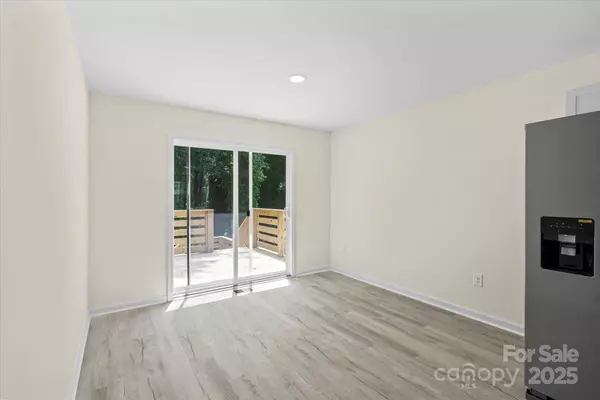York, SC 29745,40 Magnolia ST