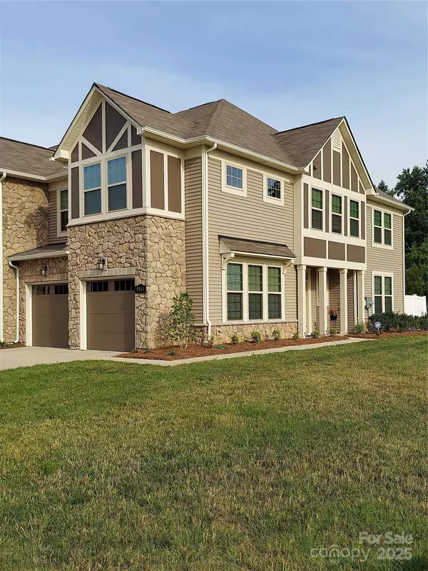 Charlotte, NC 28278,9341 Glenburn LN
