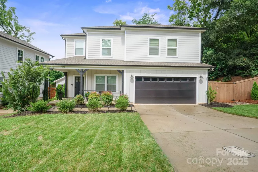 709 Tennyson DR, Charlotte, NC 28208