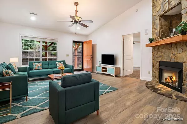 Columbus, NC 28722,872 Hayes RD