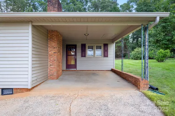 Shelby, NC 28150,3110 W Zion Church RD