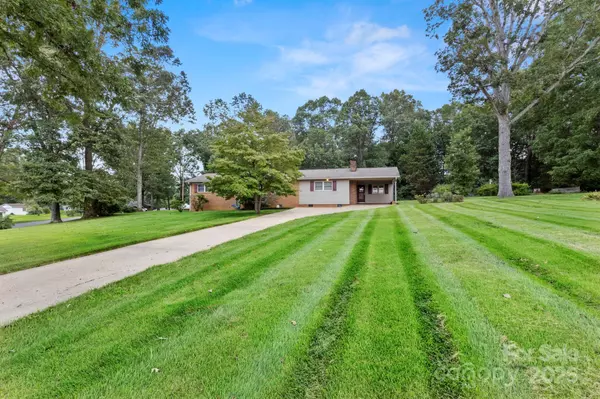 Shelby, NC 28150,3110 W Zion Church RD